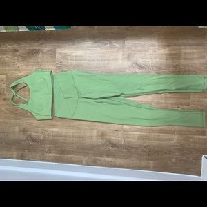 PARAGON workout set. Never worn. Only tried on.